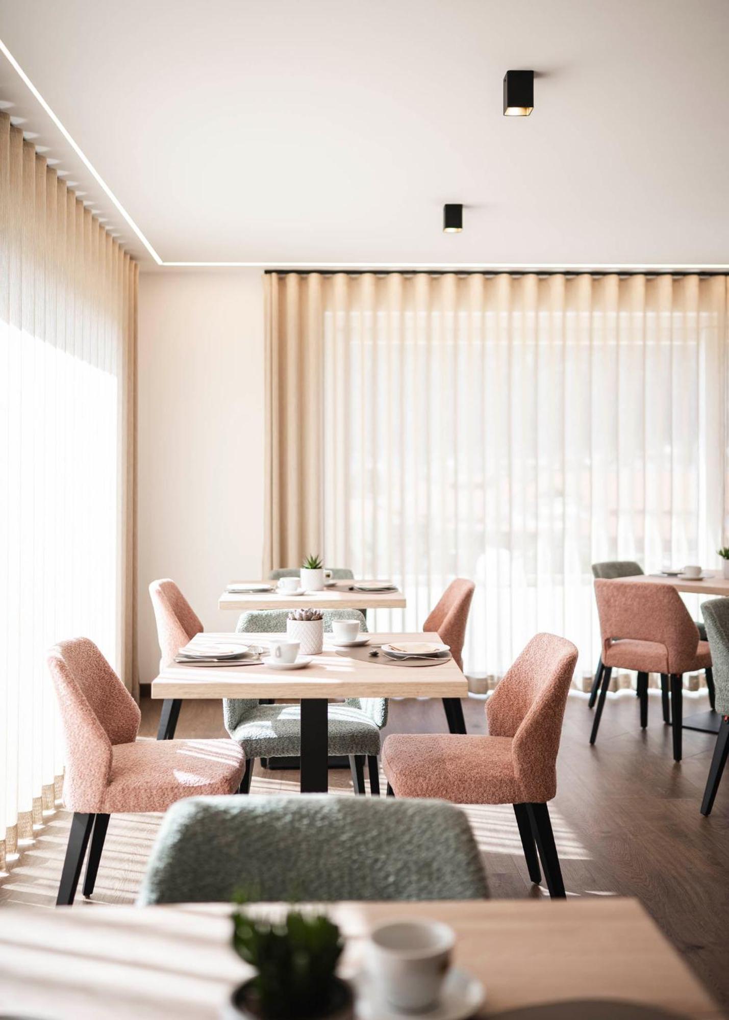 Residence Hirzer Lagundo Ngoại thất bức ảnh