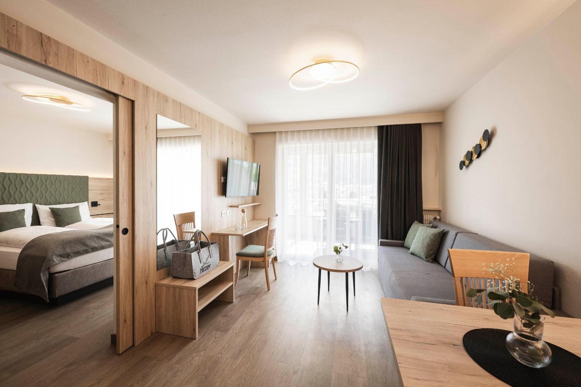 Residence Hirzer Lagundo Ngoại thất bức ảnh